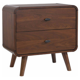 Robyn California King Bedroom Set Dark Walnut