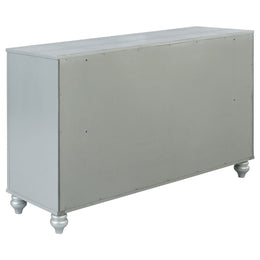 Gunnison California King Bedroom Set Silver Metallic