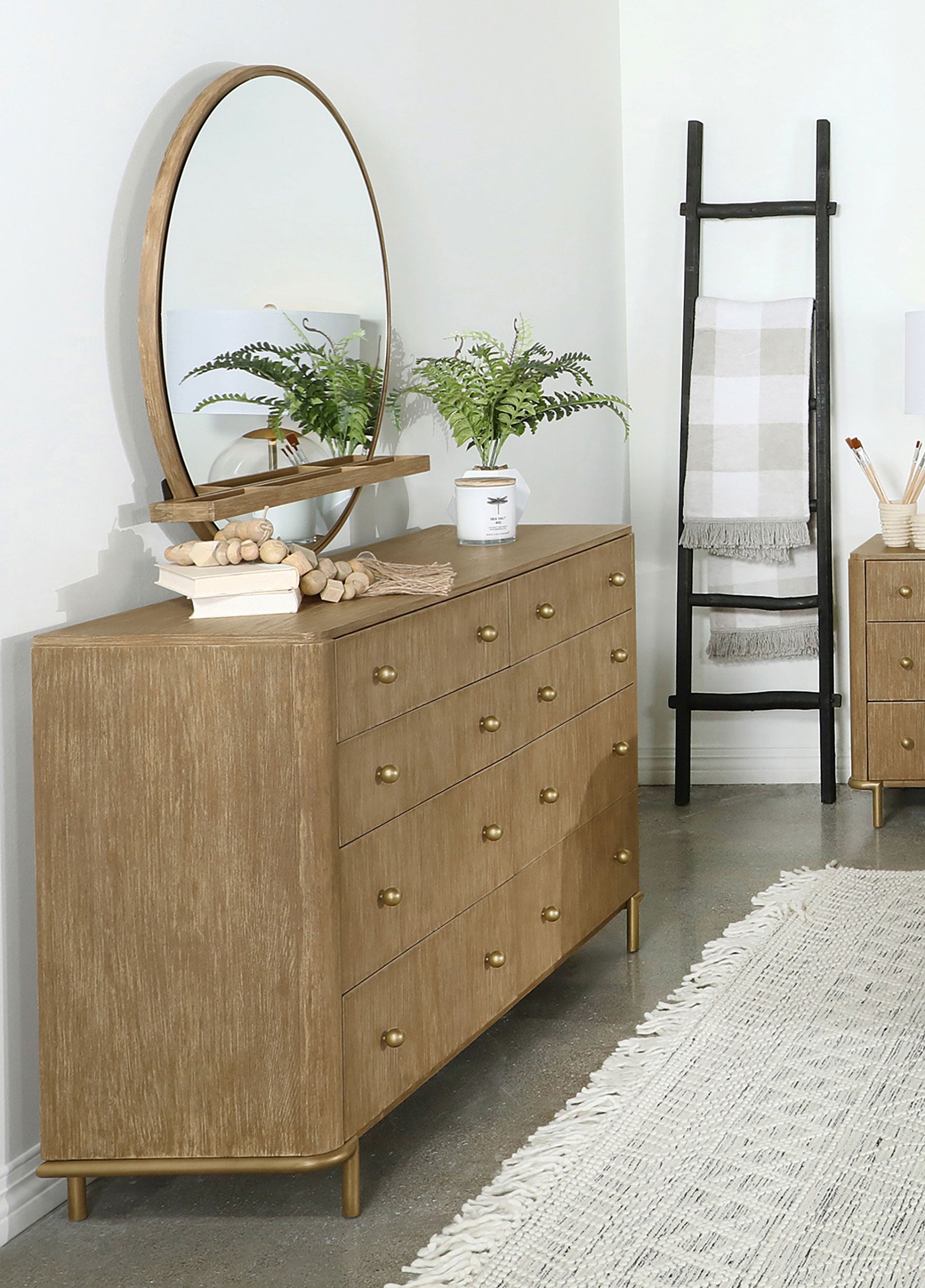 Arini 8-drawer Dresser Black