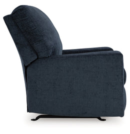 Aviemore Sectional with Chaise Living Room Set