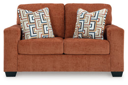 Aviemore Sectional with Chaise Living Room Set
