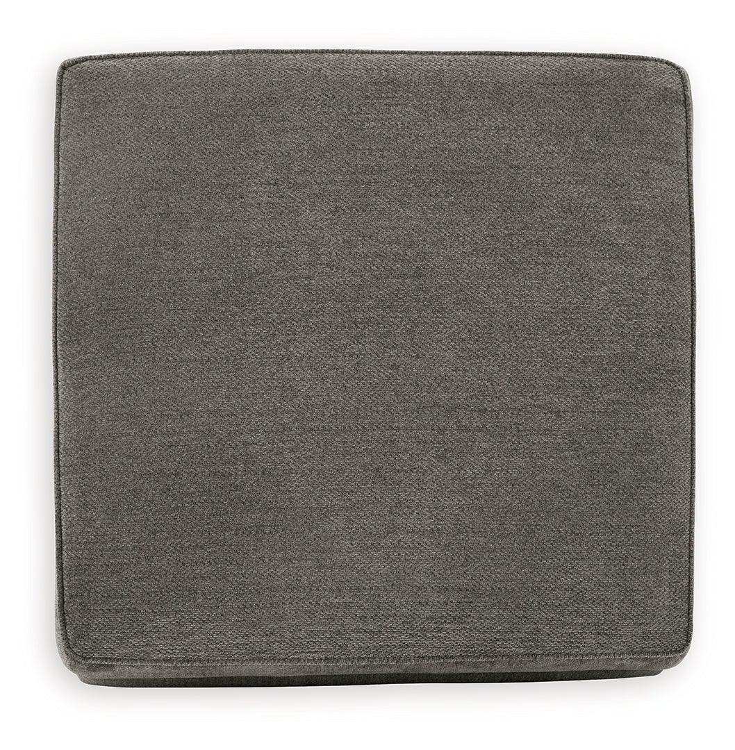 O'Phannon 2-Piece Sectional with Chaise / Ottoman