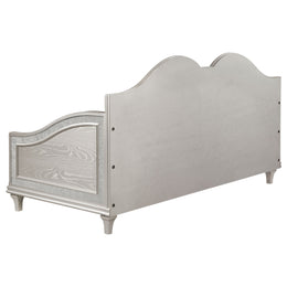 Evangeline Upholstered Daybed Silver Oak