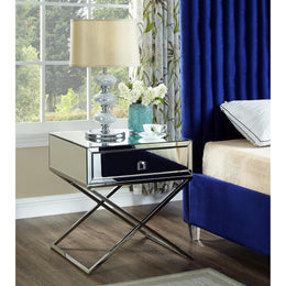 Meridian Lynn Side Table