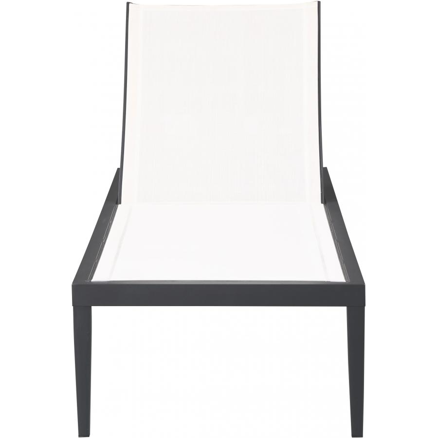 Meridian Nizuc White Mesh Water Resistant Fabric Outdoor Patio Aluminum Mesh Chaise Lounge Chair