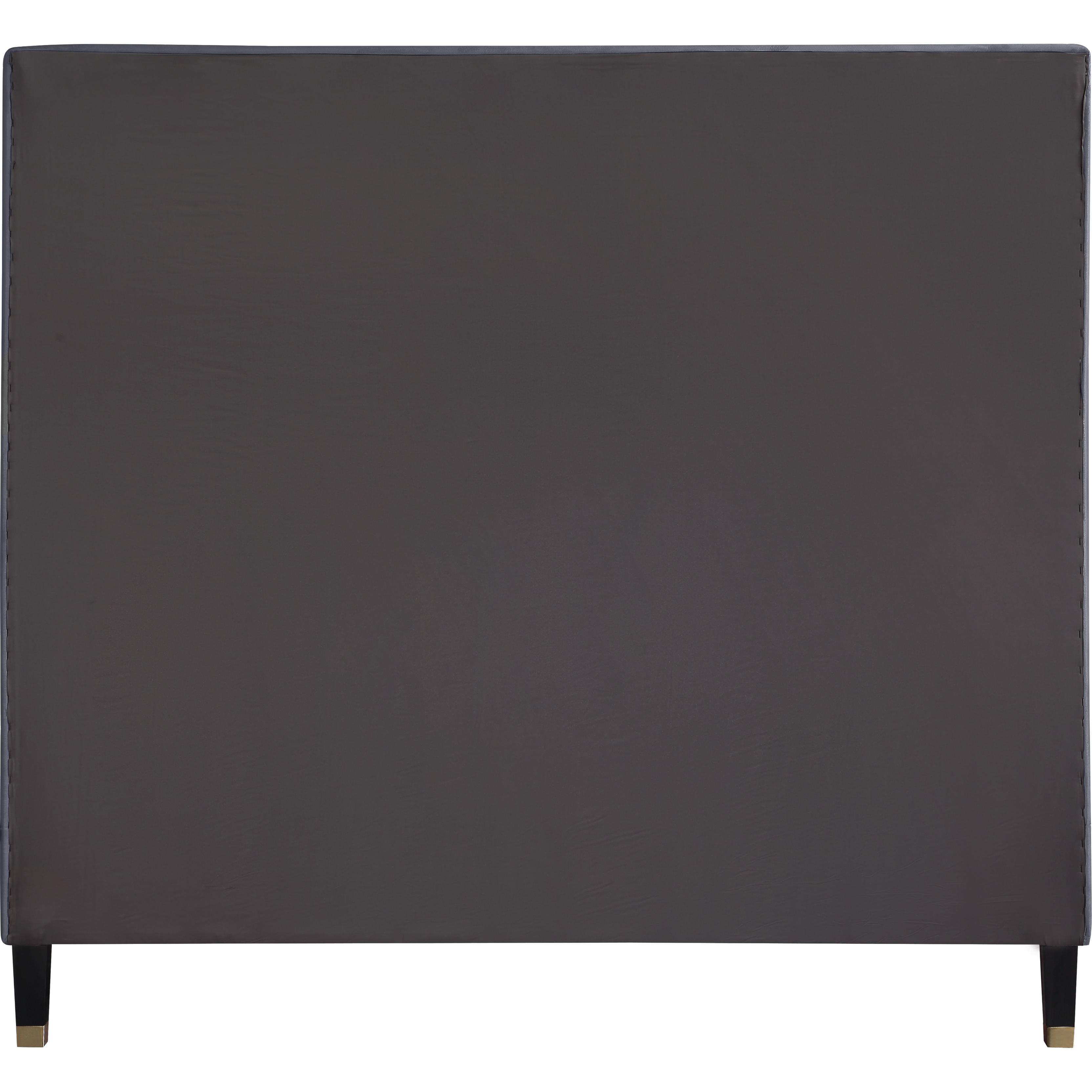 Meridian Harlie Grey Velvet Full Bed