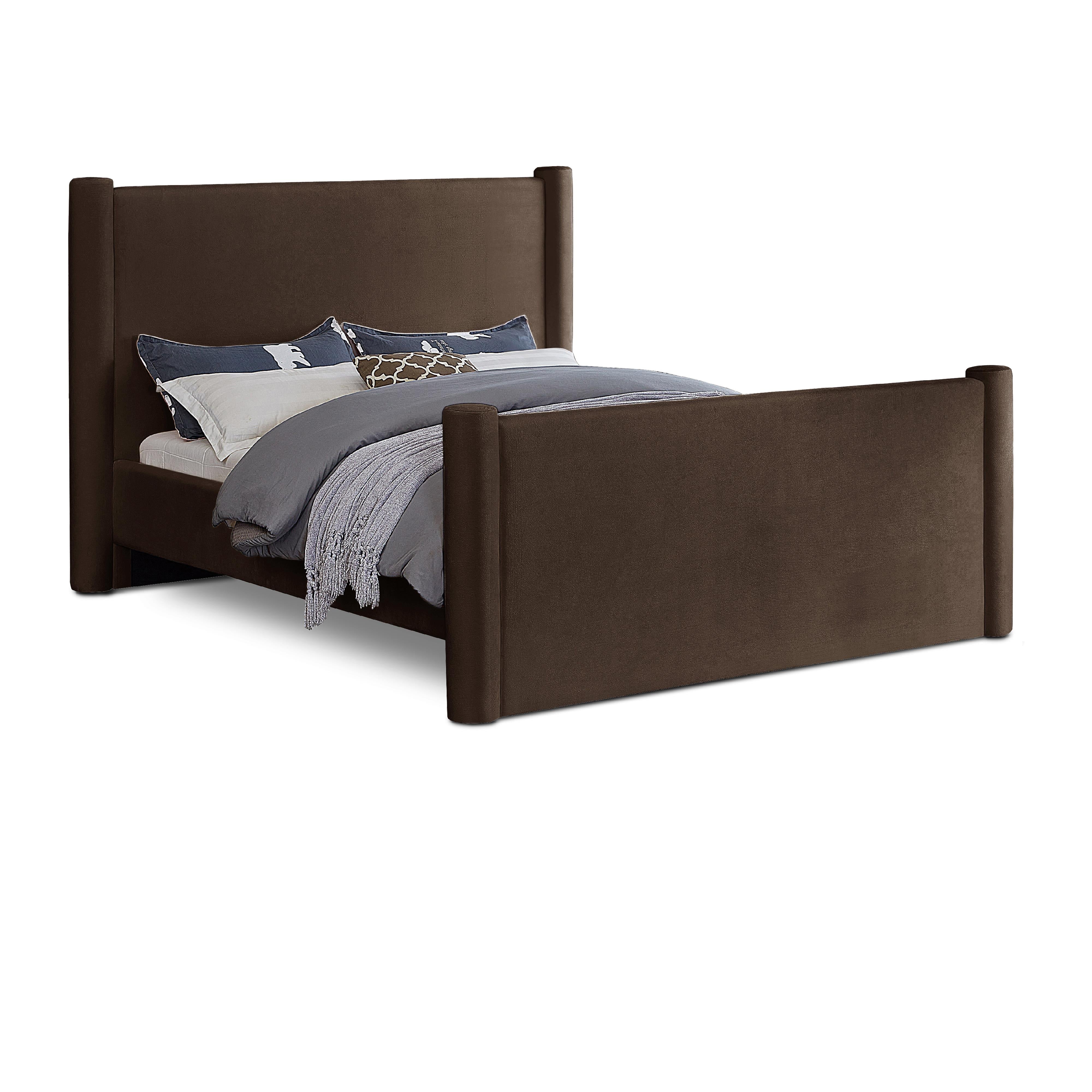 Meridian Elias Brown Velvet Full Bed