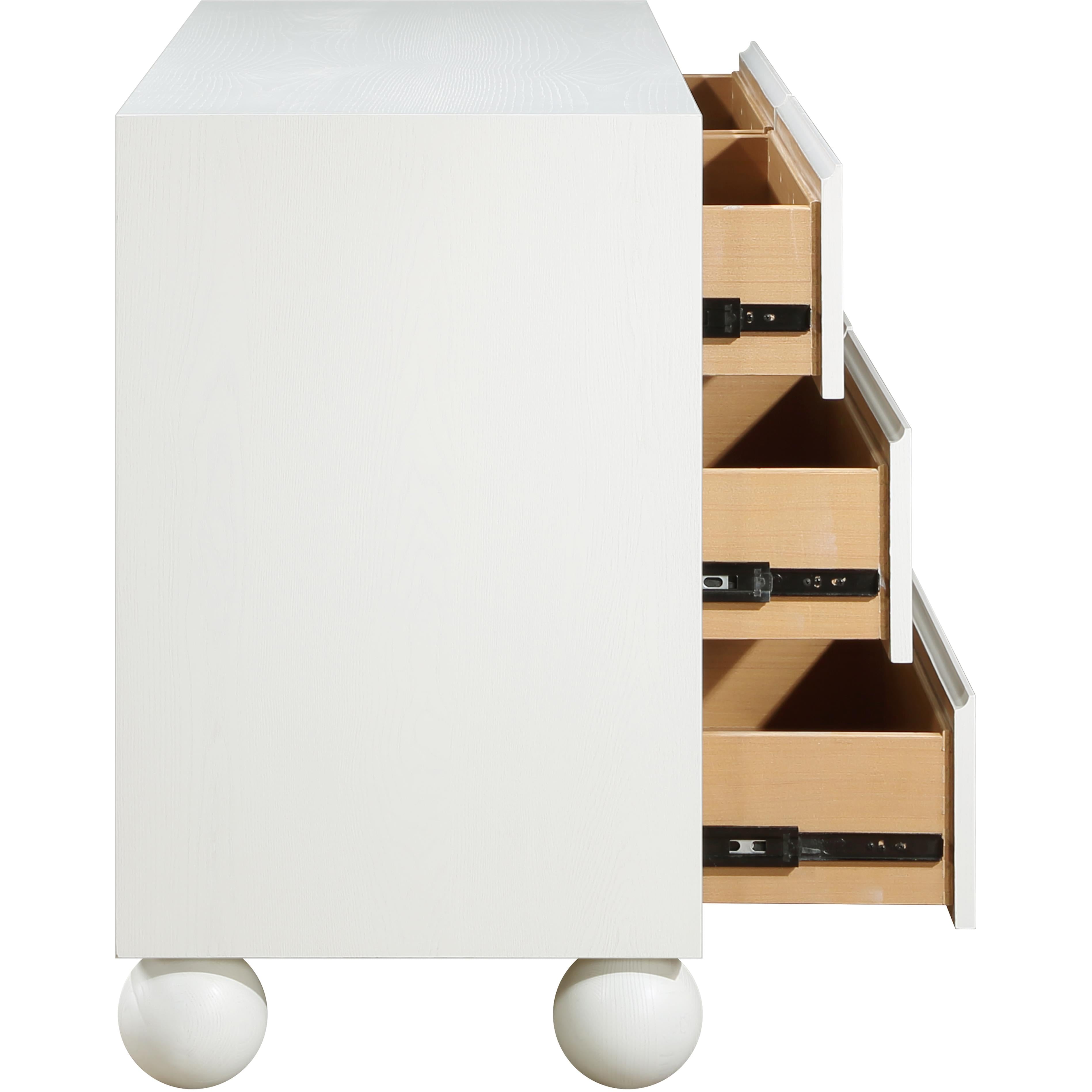 Meridian Kent Cream Dresser