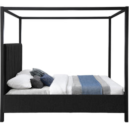 Meridian Kelly Black Boucle Fabric King Bed (3 Boxes)