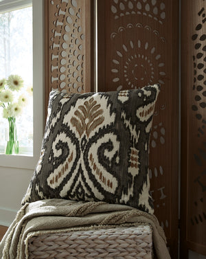 Kaidney Pillow