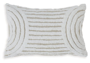 Farissen Pillow