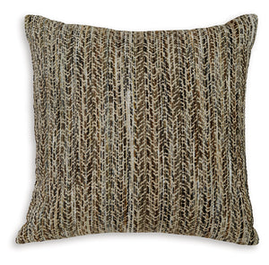 Jayner Pillow