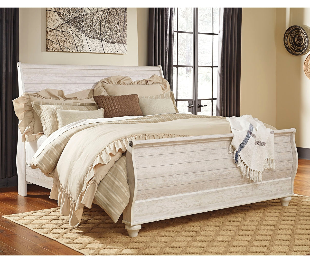 Willowton Panel Bed