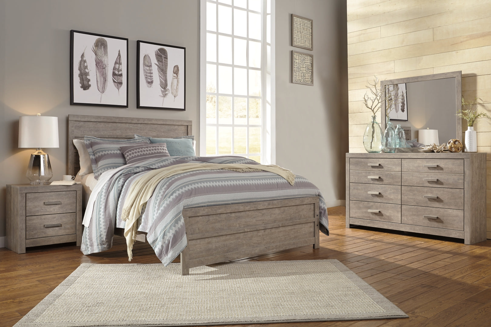 Culverbach Brown Panel Bedroom Set