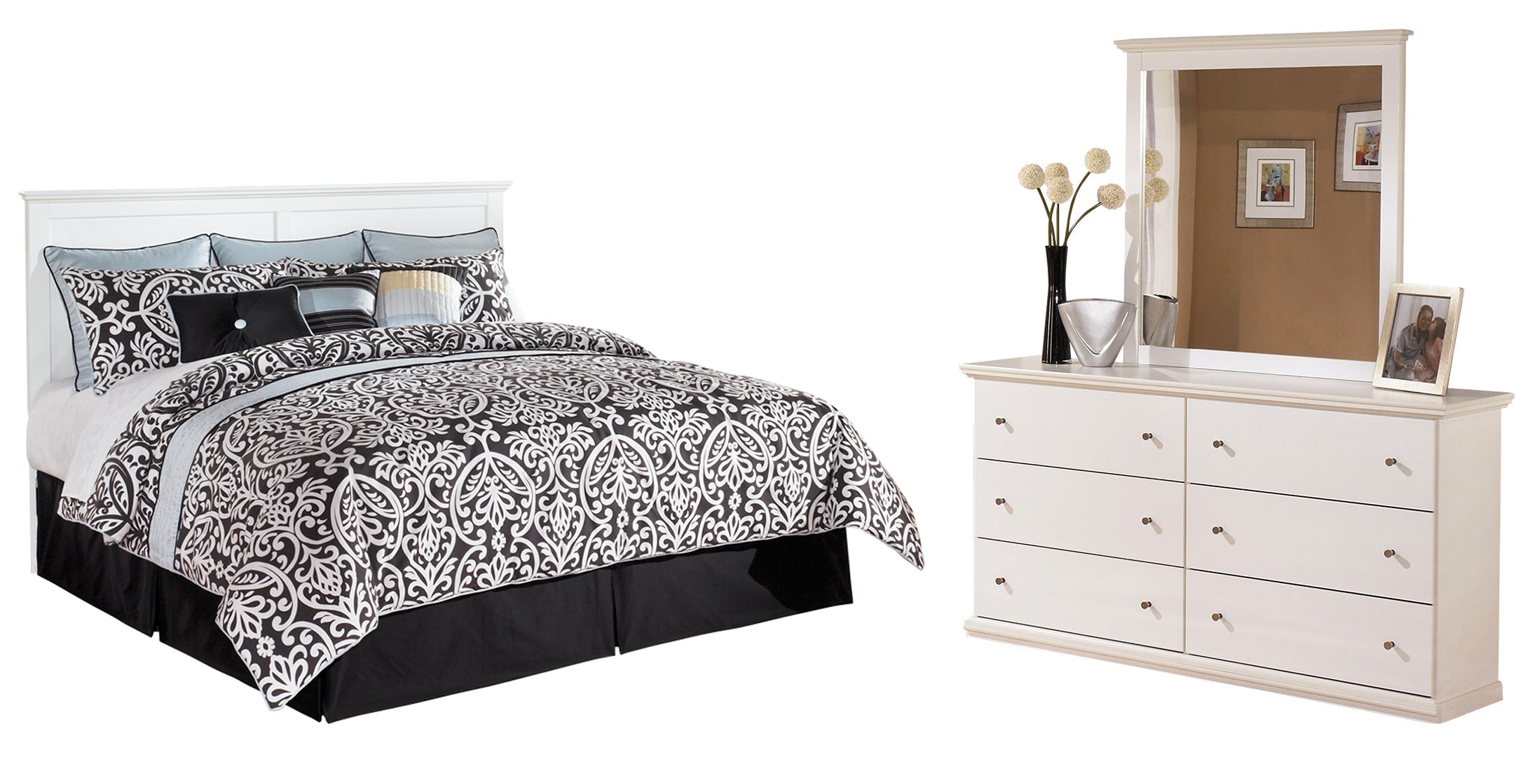 White Bostwick Shoals Panel Bedroom Set