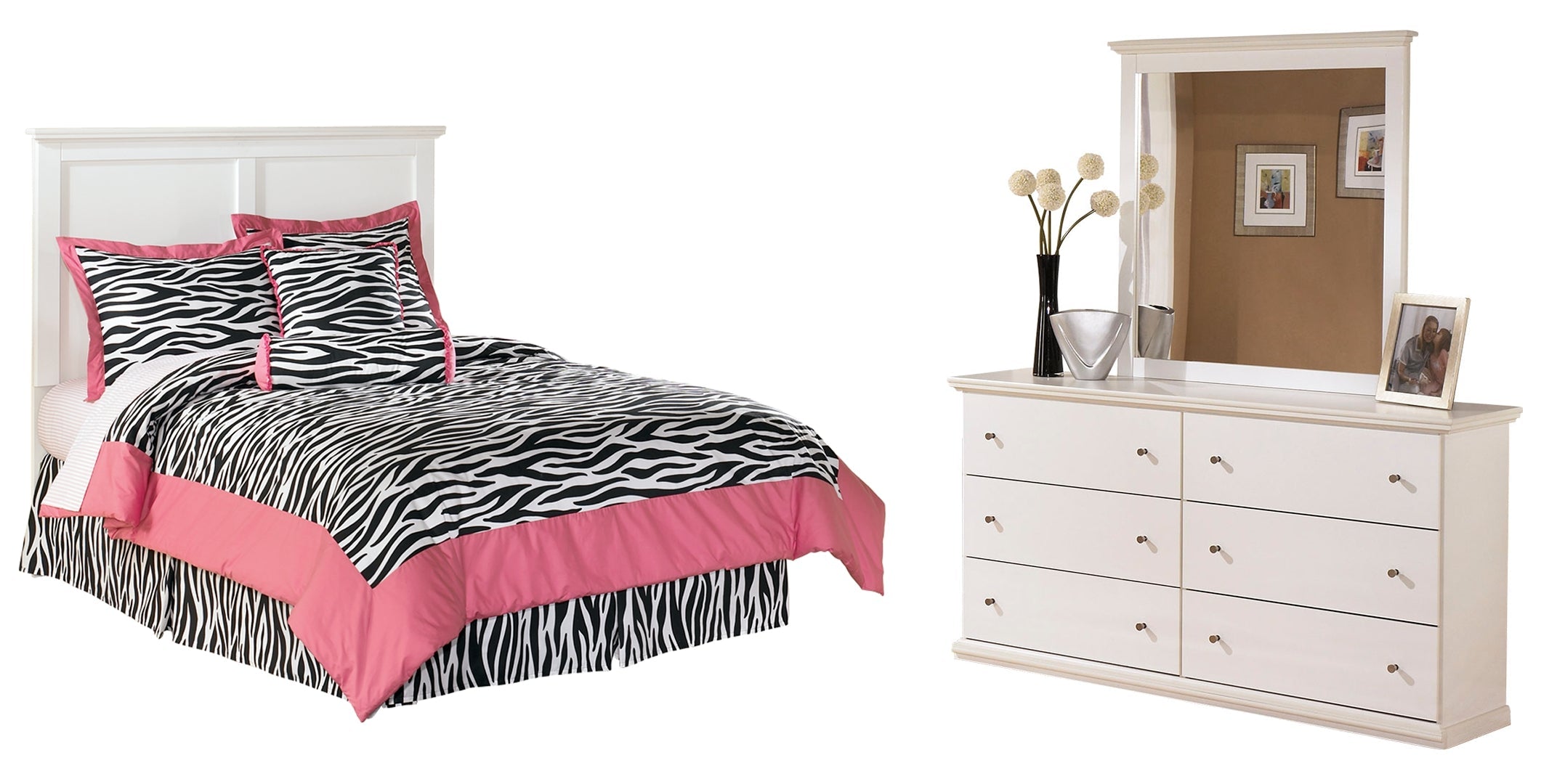 White Bostwick Shoals Panel Bedroom Set