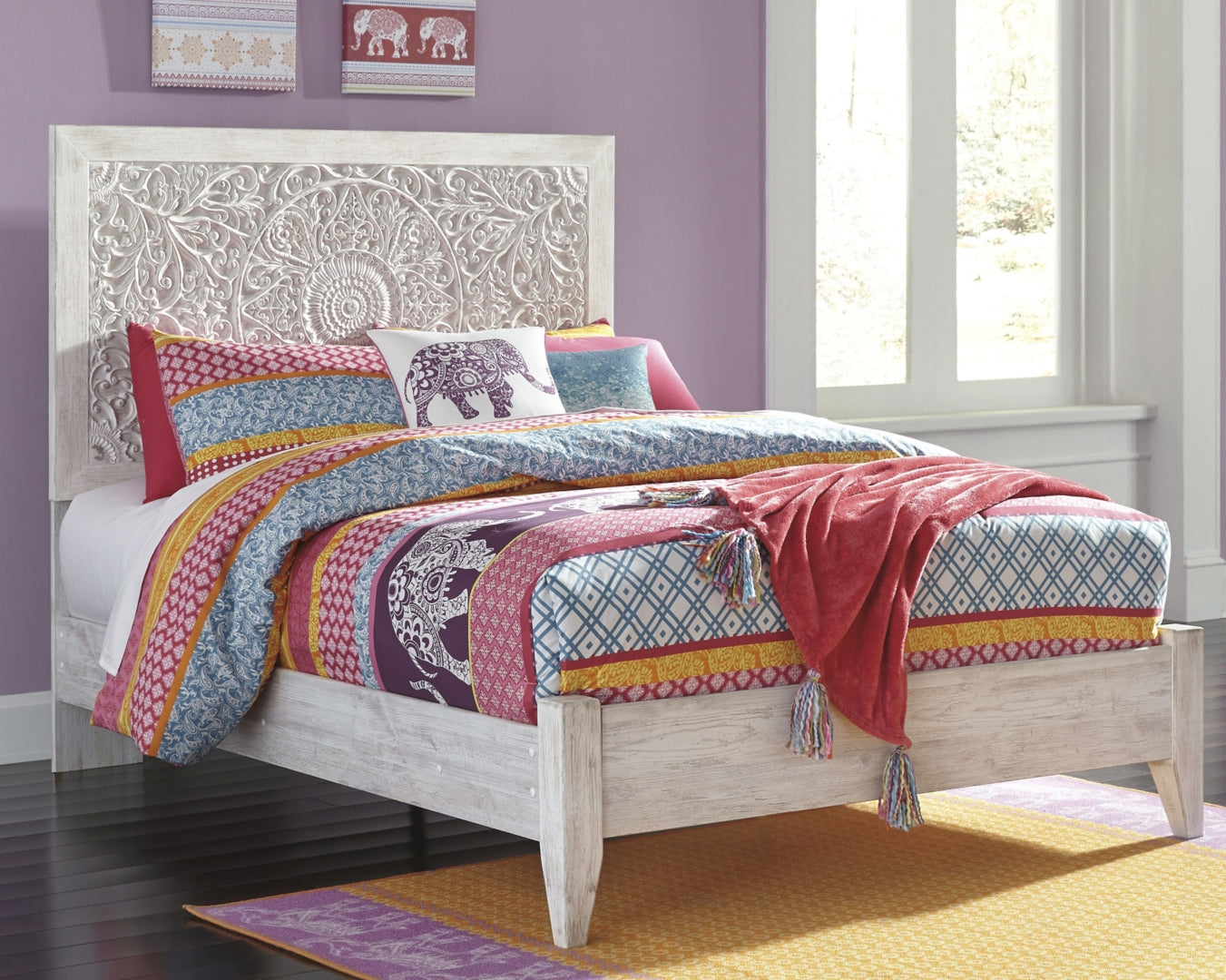 Paxberry White Panel Bedroom Set