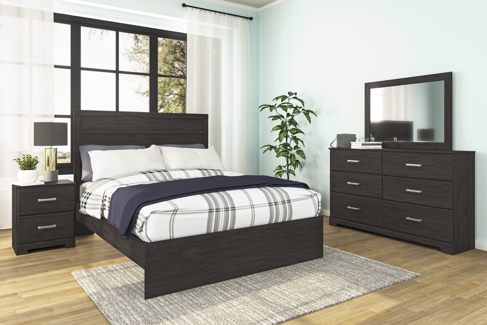 Belachime Black Bedroom Set