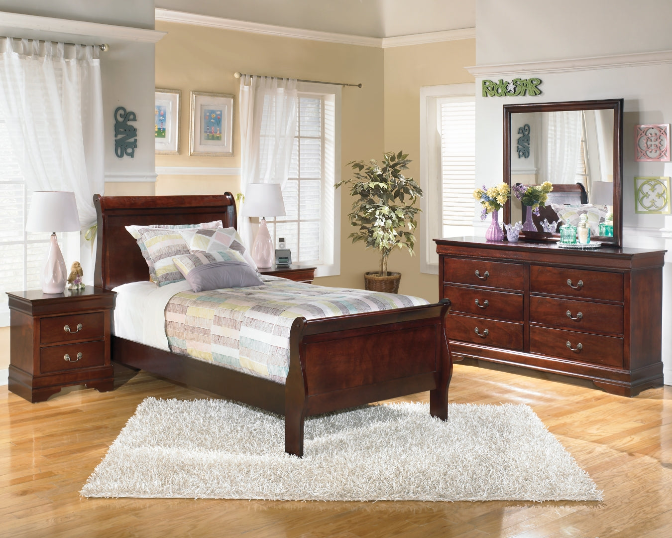 Alisdair Brown Bedroom Set