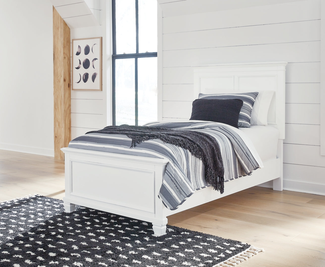 Fortman Panel Bed