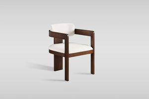 D1582 Becky (Walnut)