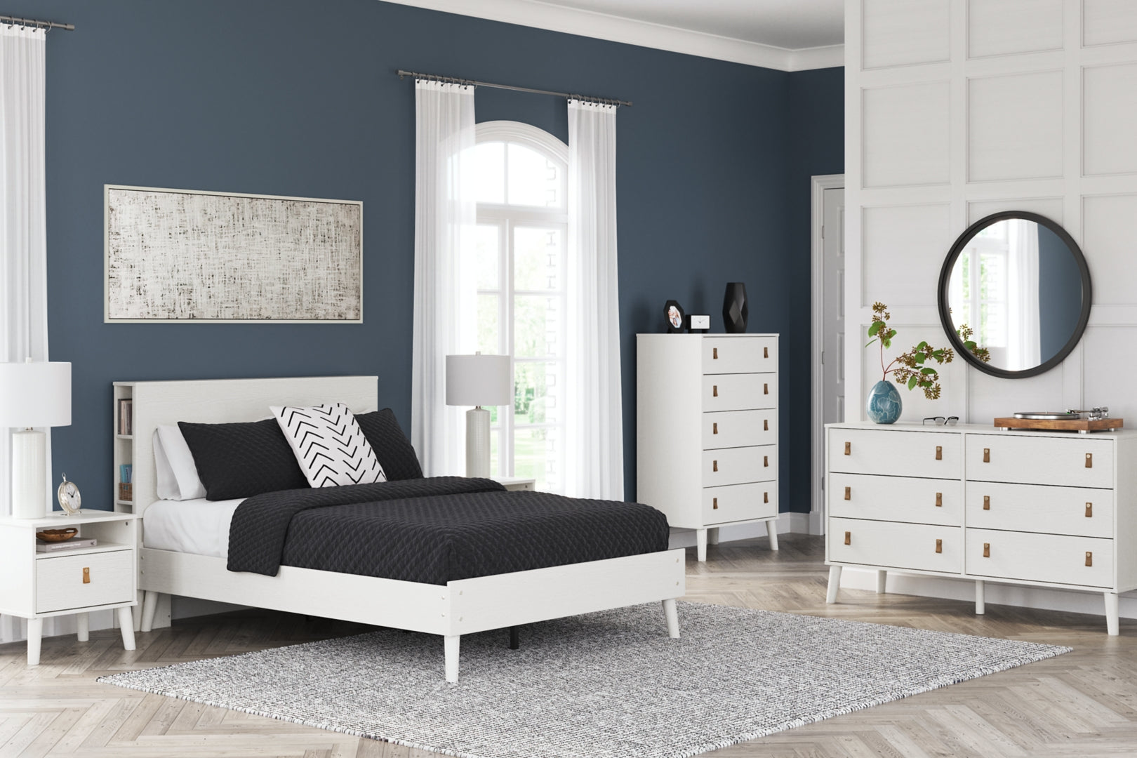 Aprilyn Canopy Bedroom Set