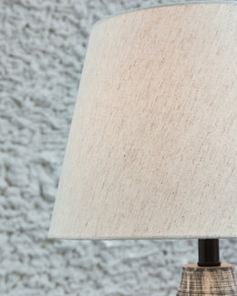Erivell Metal Table Lamp (2/CN)