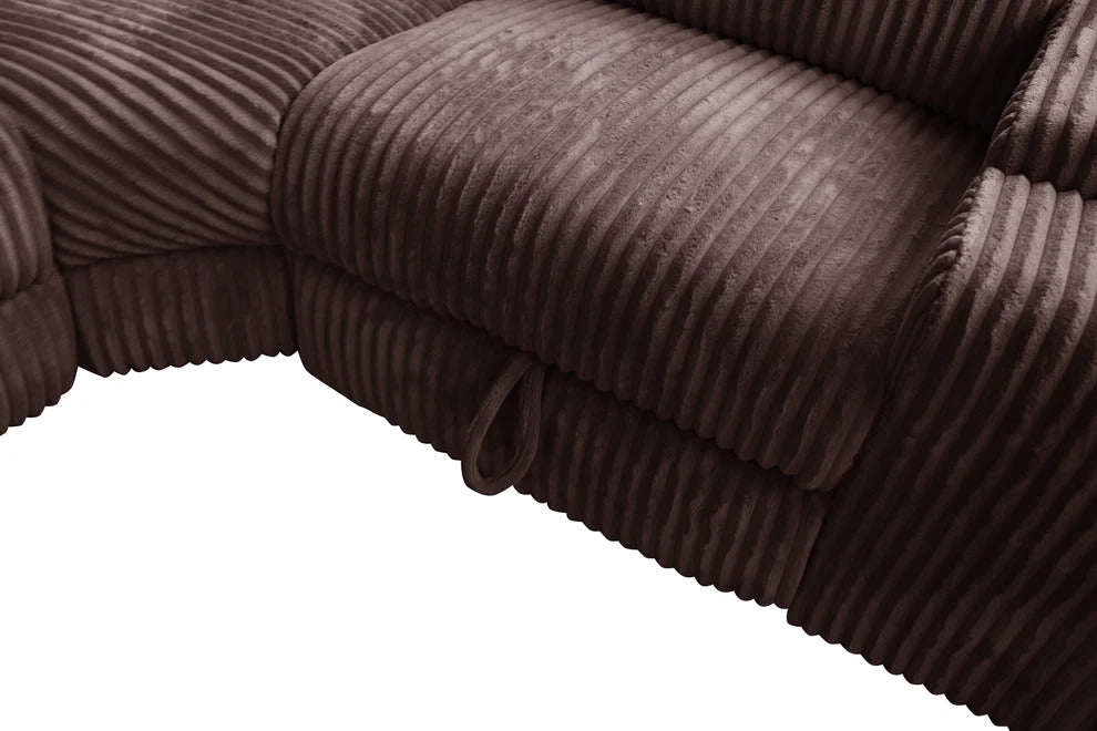 S7033 Yash (Brown)