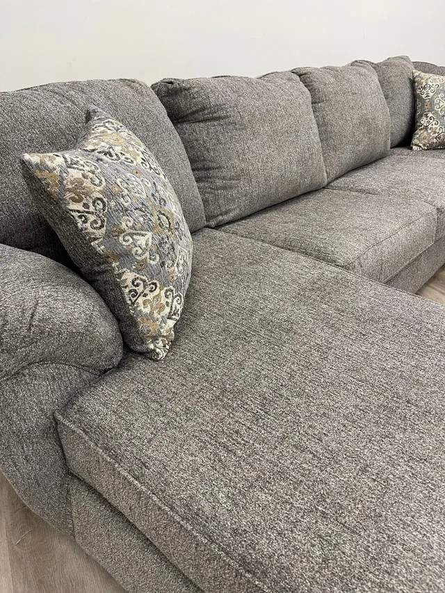 BRENTWOOD GRAY - SECTIONAL