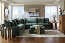 Ashley 780-01 - Sectional ***NEW ARRIVAL***