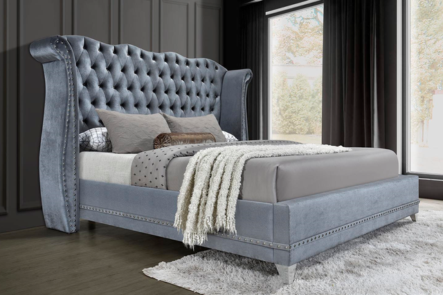 Luxor Black Platform Bed - Queen, King