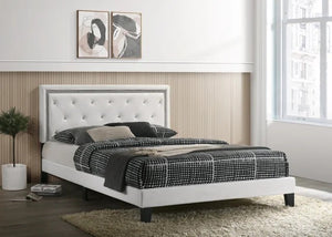HH910 - White PU Platform - King