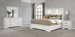 McKinney 4-piece Queen Bedroom Set Vintage White