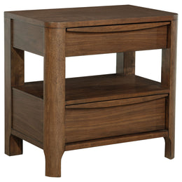 Maderia  California King Bedroom Set Walnut