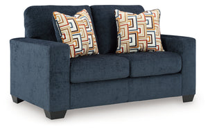 Aviemore Sectional with Chaise Living Room Set