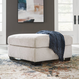 Aviemore Sectional with Chaise Living Room Set
