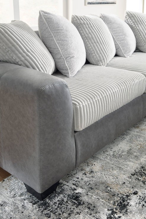 AS31503 Clairette Court