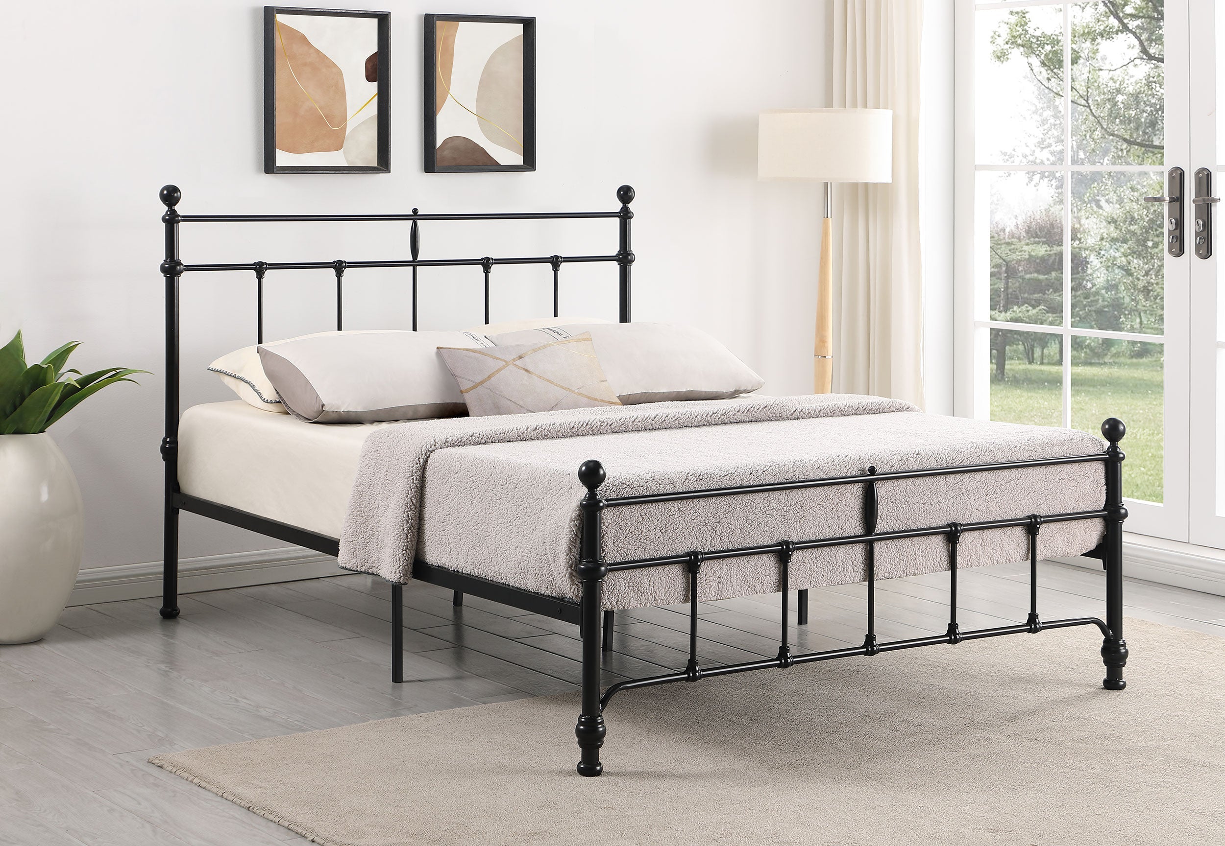 Novak 48-inch Metal  Open Frame Bed Matte Black