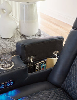 Fyne-Dyme Sofa, Loveseat and Recliner