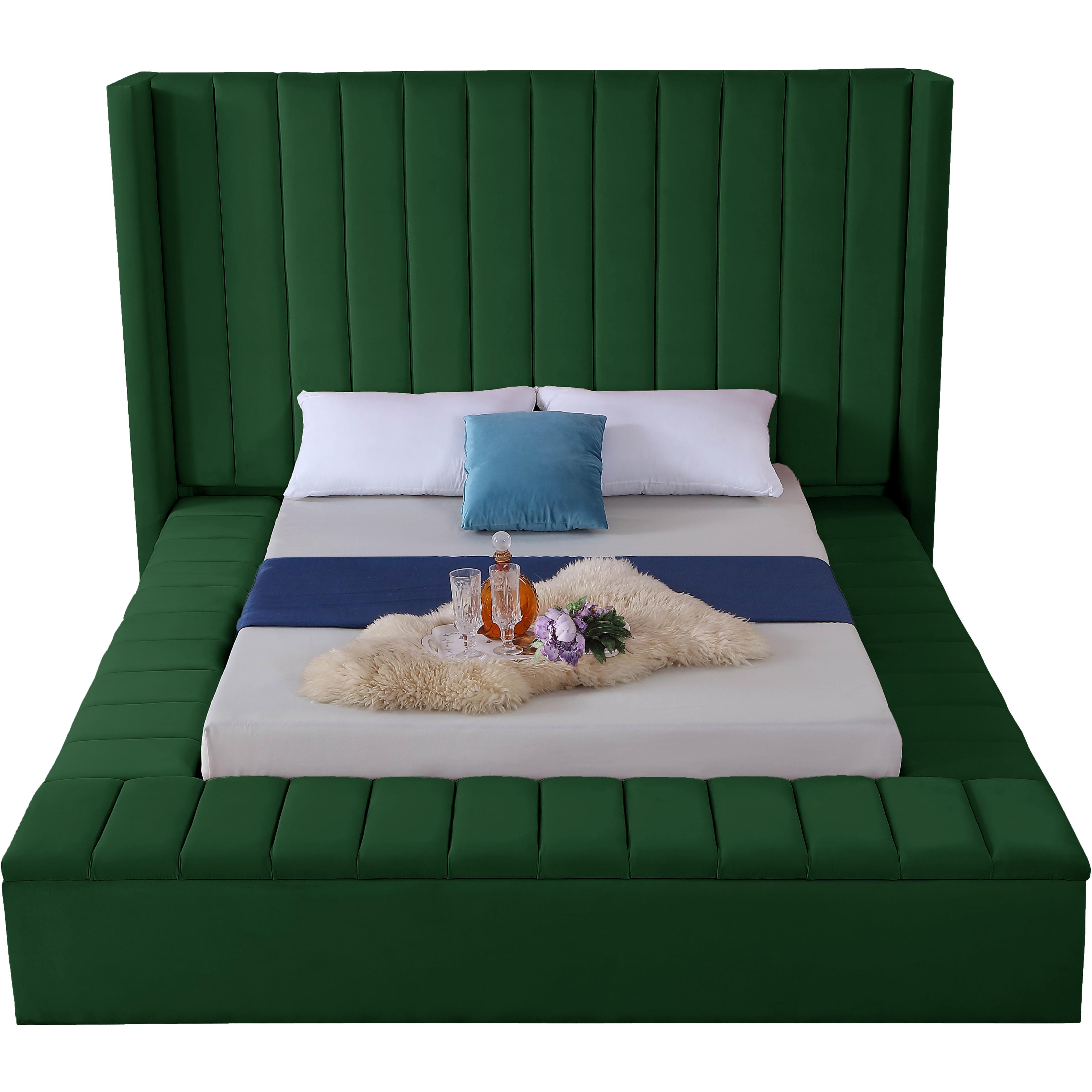 Meridian Kiki Green Velvet Full Bed (3 Boxes)