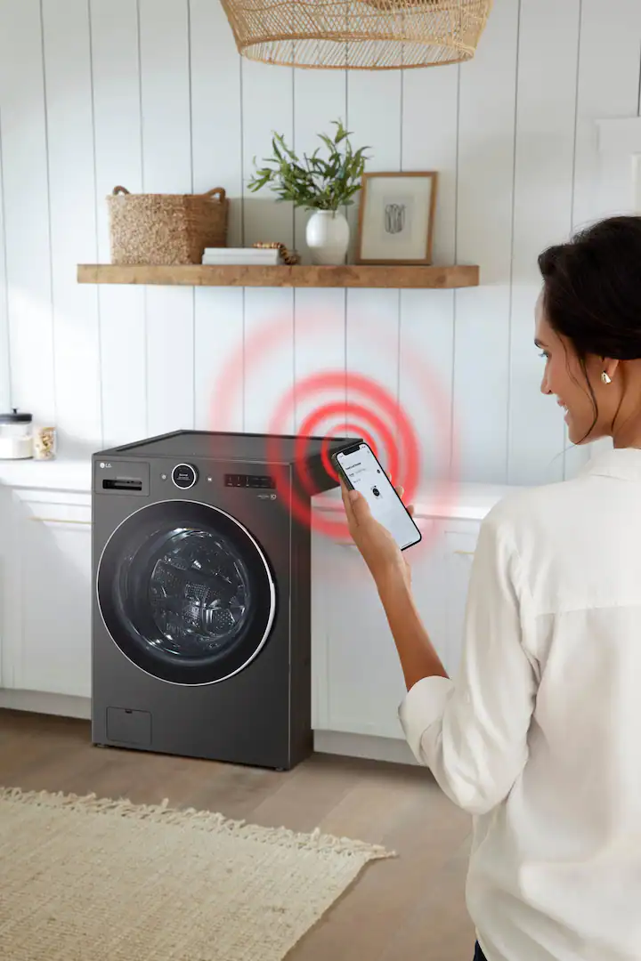 LG - 5.0 Cu. Ft. HE Smart Mega Capacity All-in-One Electric Washer/Dryer WashCombo with Steam and Ventless Inverter Heat Pump - Black Steel