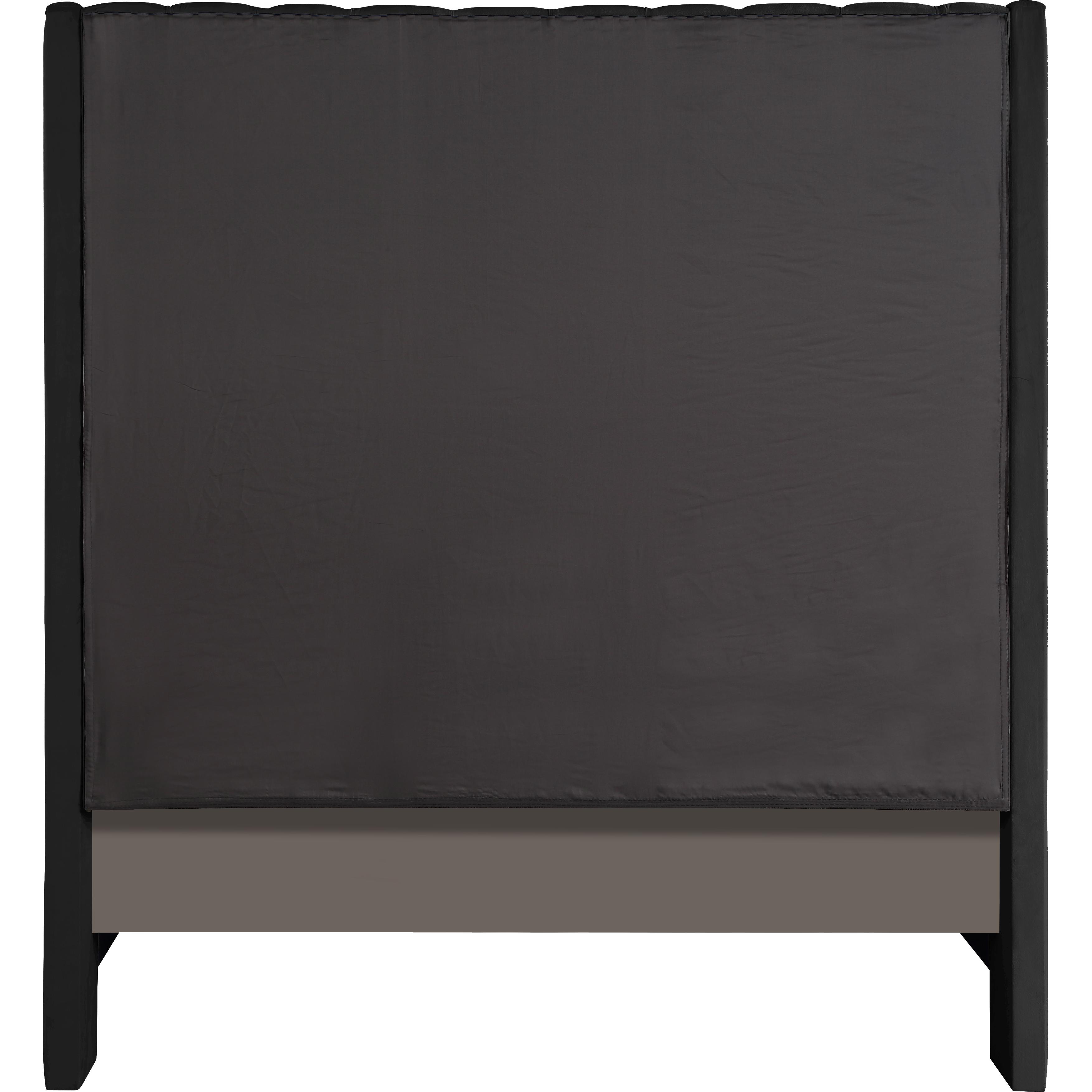 Meridian Fritz Black Velvet Queen Bed