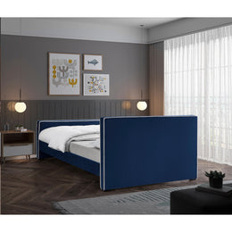 Meridian Dillard Navy Velvet Full Bed