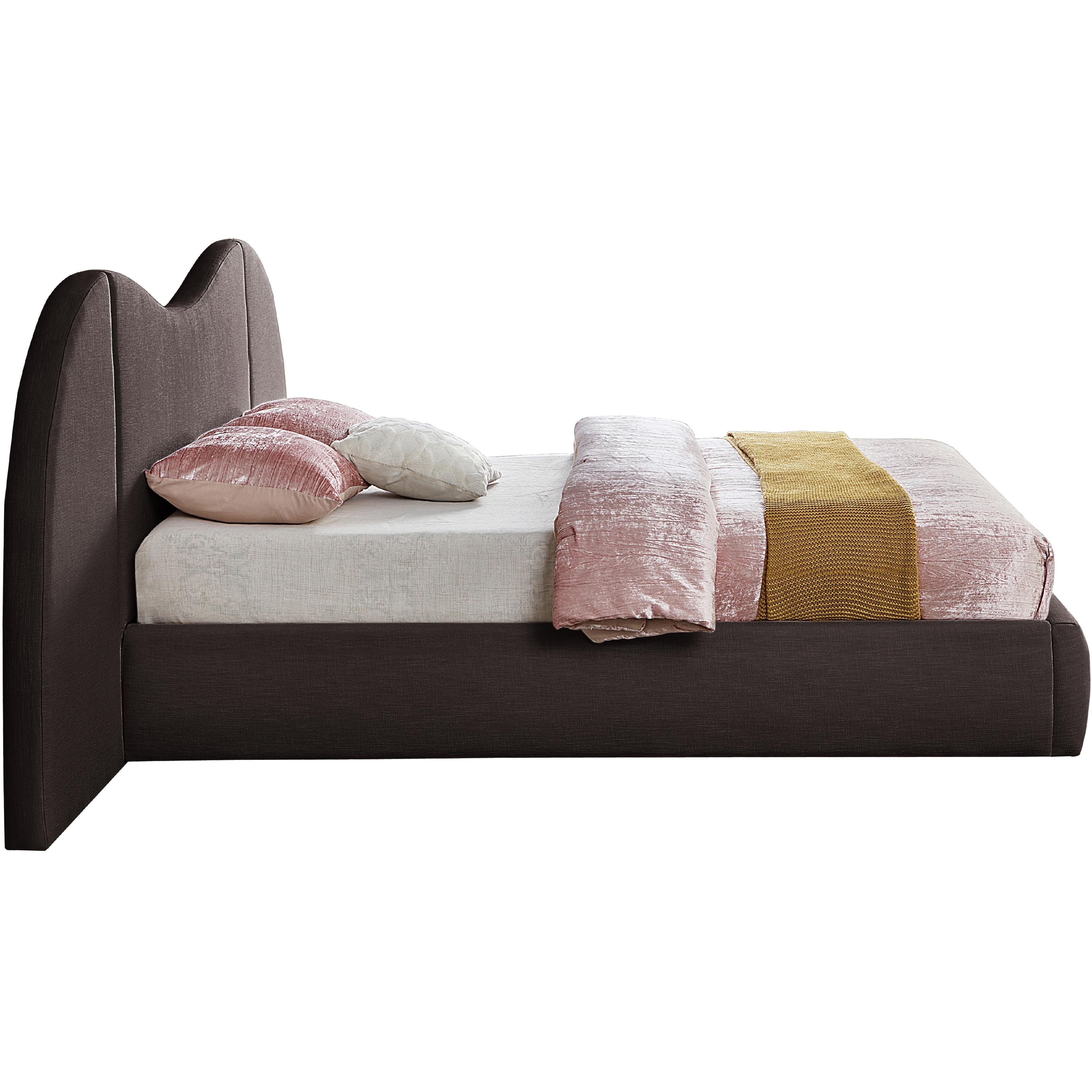 Meridian Everest Brown Linen Textured Fabric Queen Bed (3 Boxes)