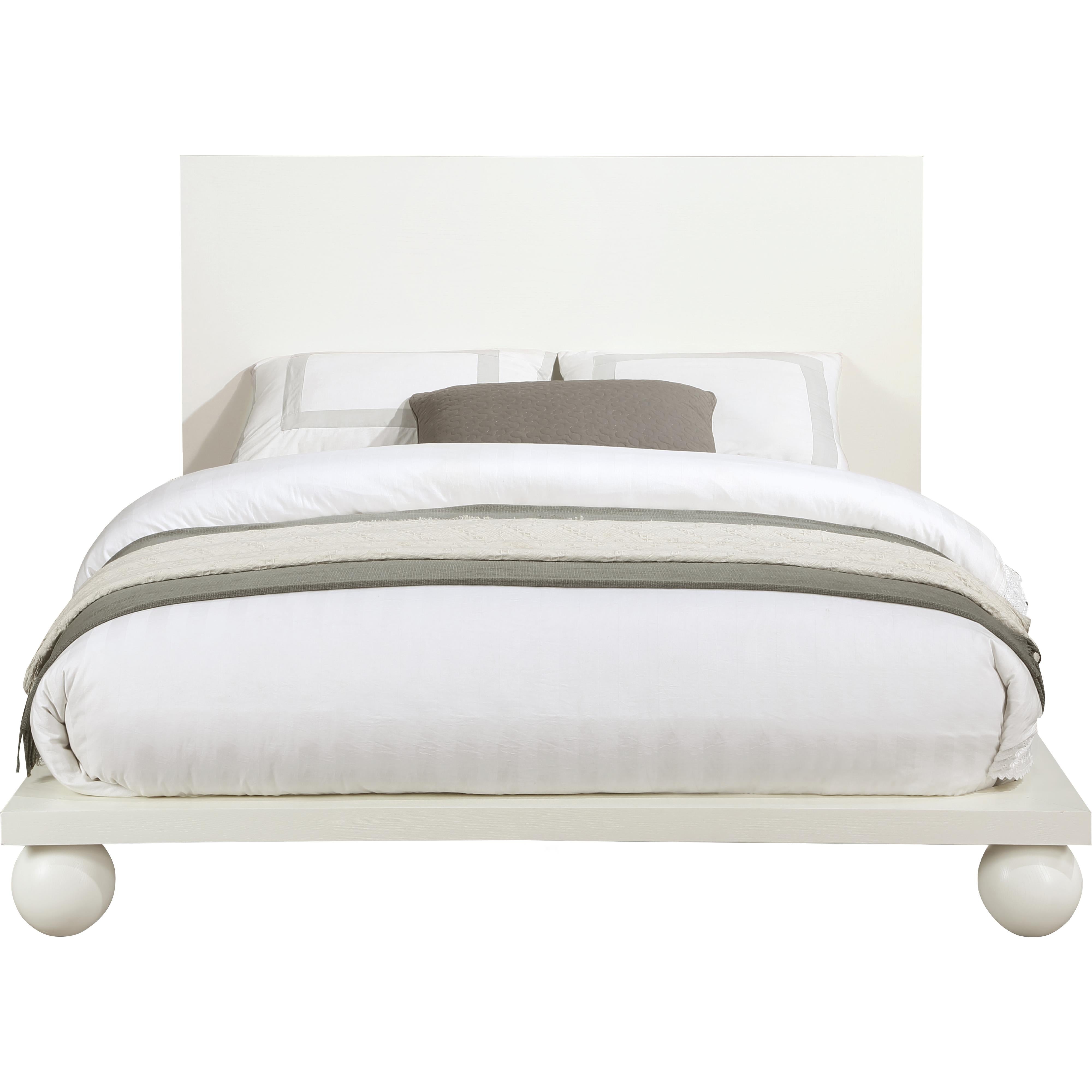 Meridian Kent Cream Queen Bed (3 Boxes)