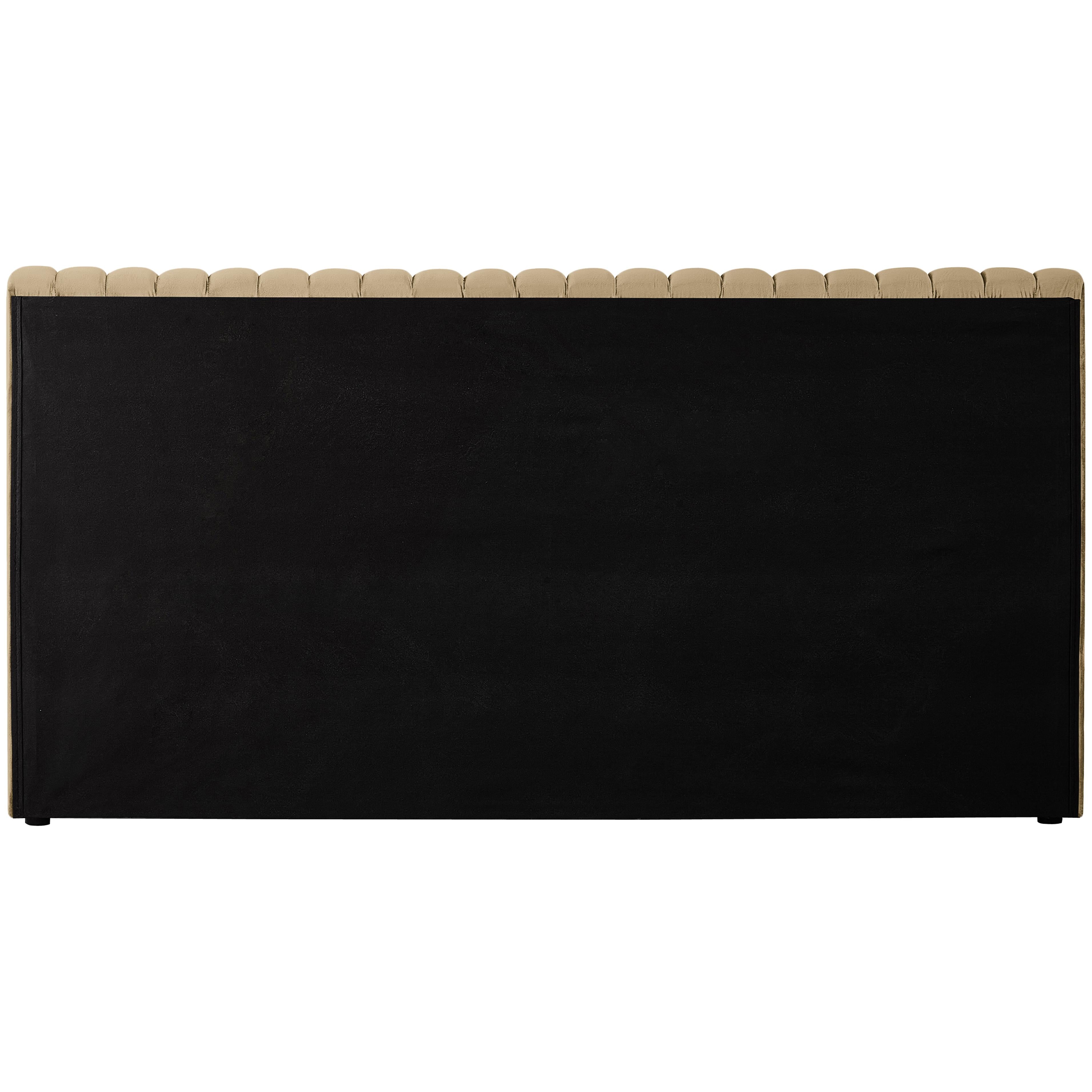 Meridian Nico Camel Velvet Full Bed
