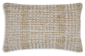 Hathby Pillow