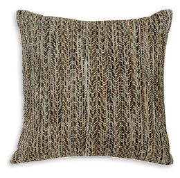 Jayner Pillow
