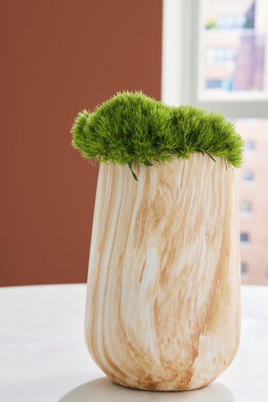 Capard Vase