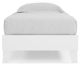 Piperton Platform Bed